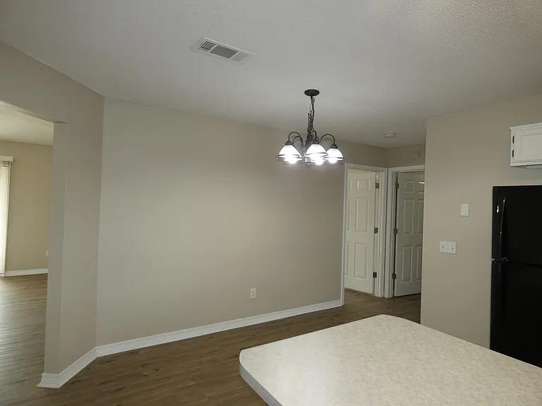 5087 Cassia Dr — Photo 9