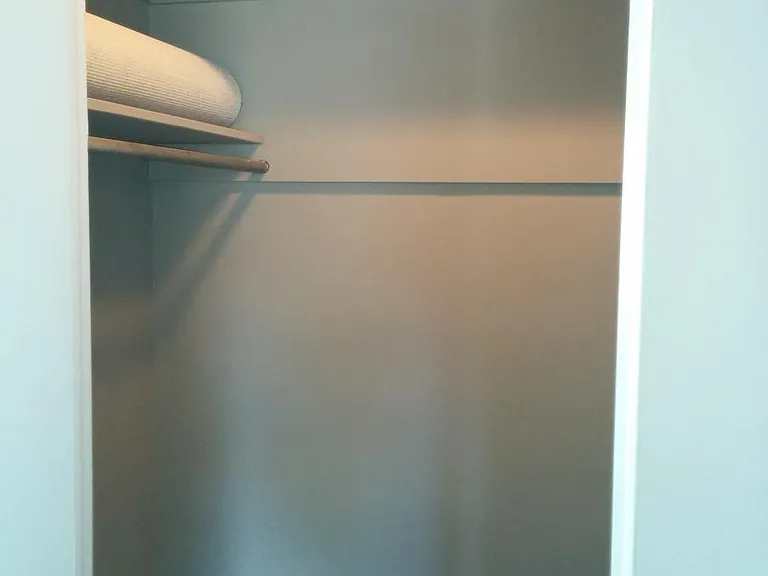 walk in closet