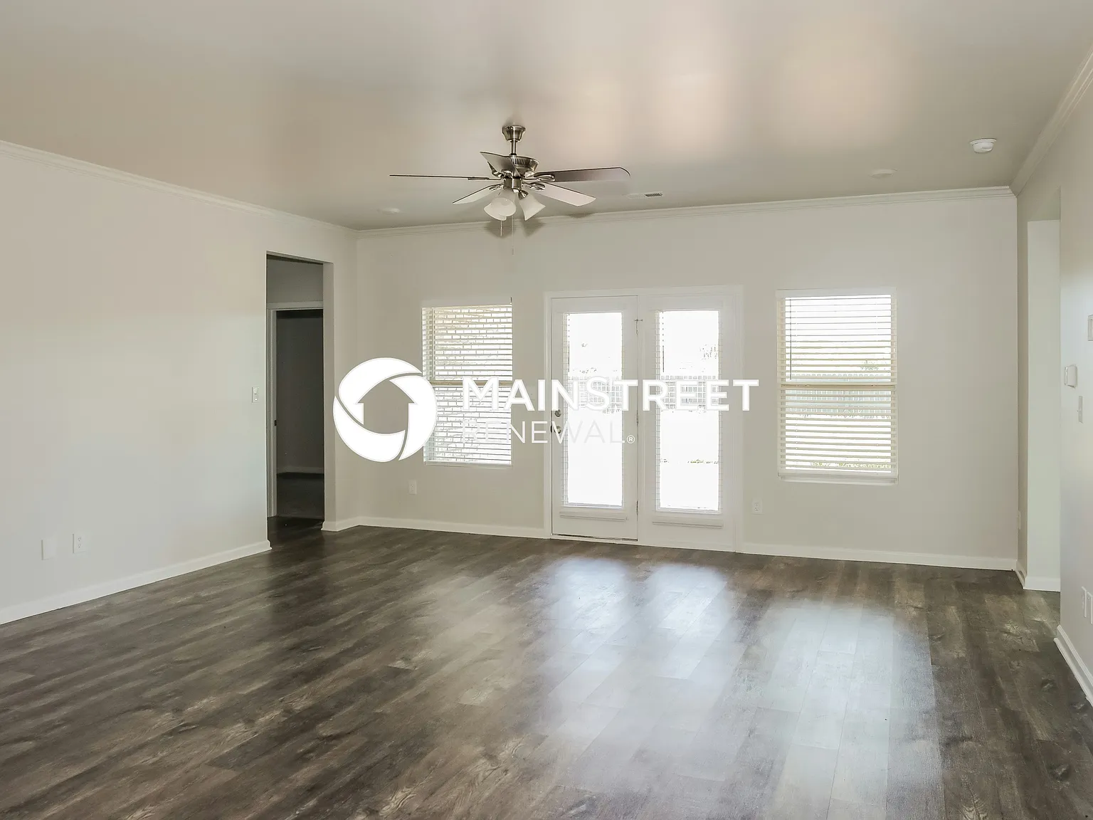 128 Creek Ridge Dr — Photo 2