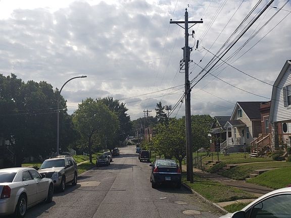 2nd image of 3854 Eiler St