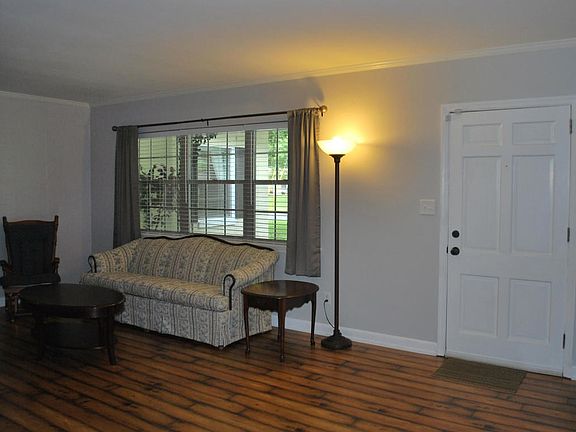 Entry into living area