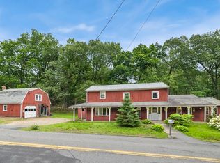 121 Liberty St, Middleton, MA 01949