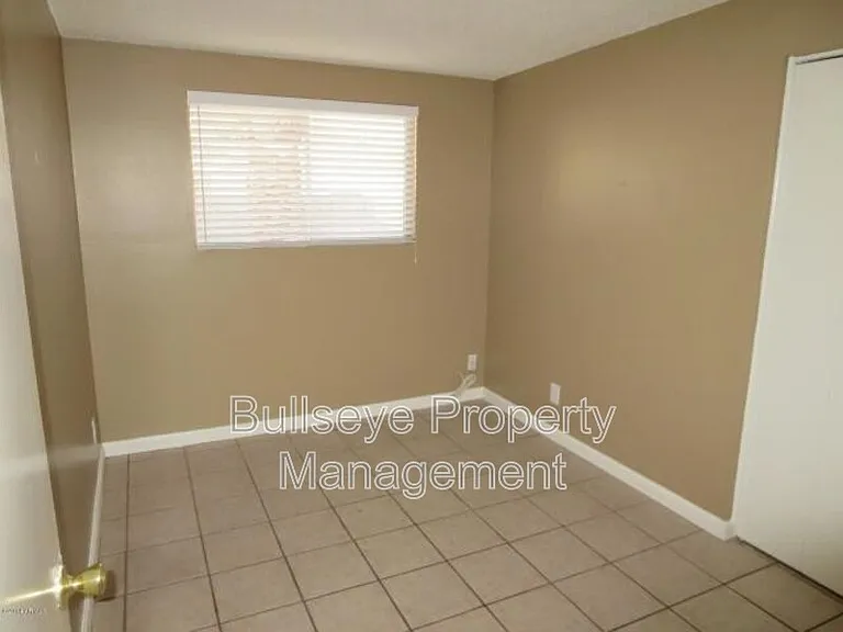 1901 S Farmer Ave #1901 — Photo 19