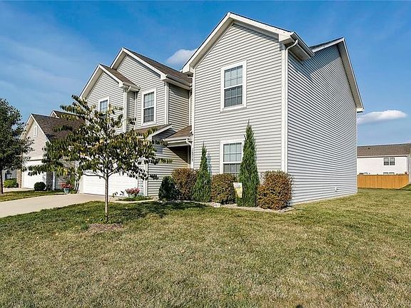 2nd image of 16915 Stroud Ln