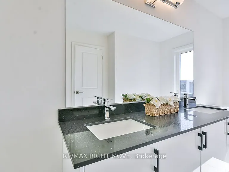 3721 Quayside Dr — Photo 25