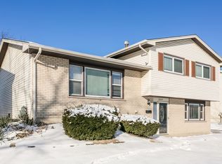 20024 Arroyo Ave, Lynwood, IL