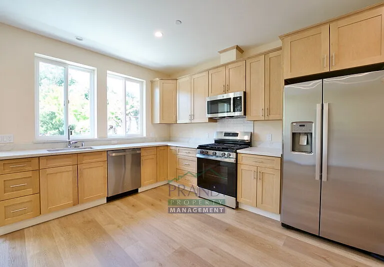 10 E Crescent Dr #A — Photo 7