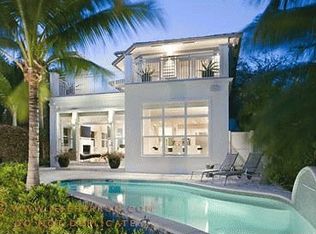 1736 NE 1st St, Fort Lauderdale, FL 33301