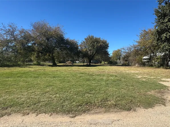 218 Cedar St, Clyde, TX 79510