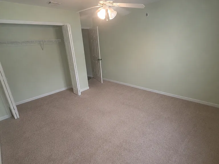 1750 N Valencia Dr — Photo 8