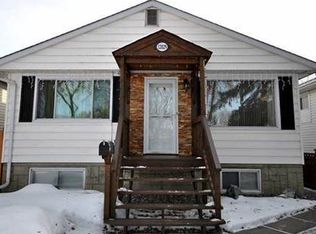 12029 58th St NW #1A, Edmonton, AB