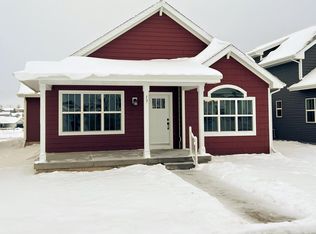 17 Windflower Way, Mount Horeb, WI 53572