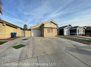 4596 Cedarspring Dr, Las Vegas, NV 89103