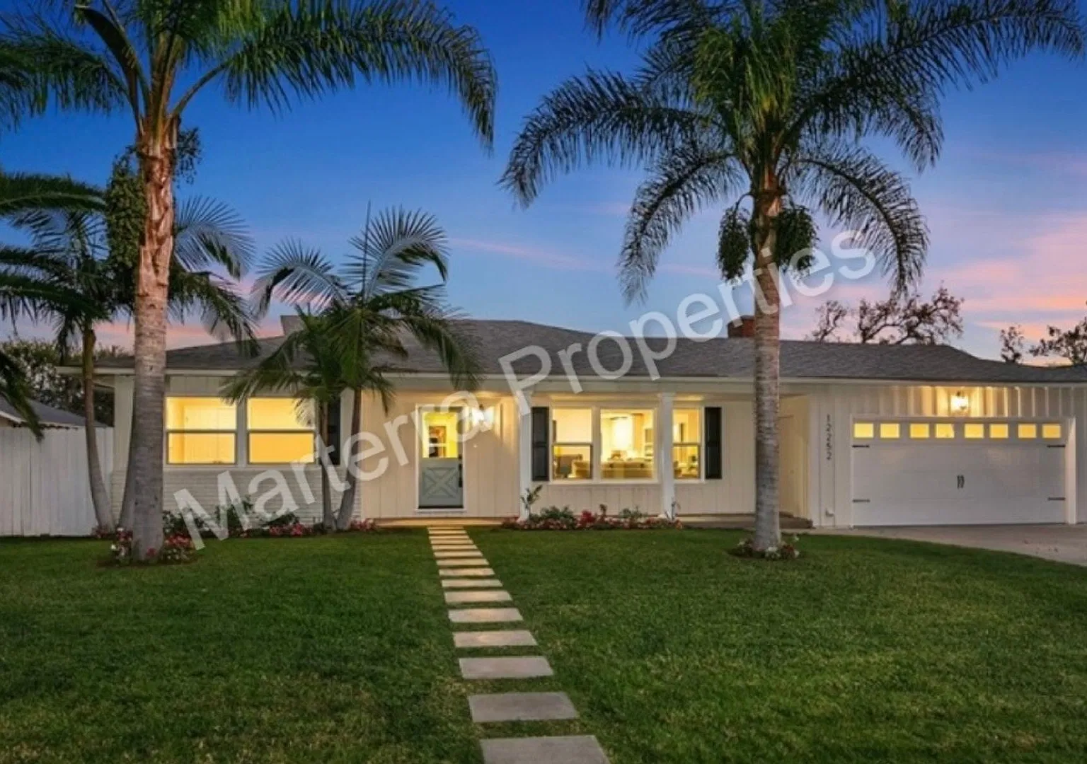 Beautiful 4 Bed/1.5 Bath Home in North Tustin! — Photo 2