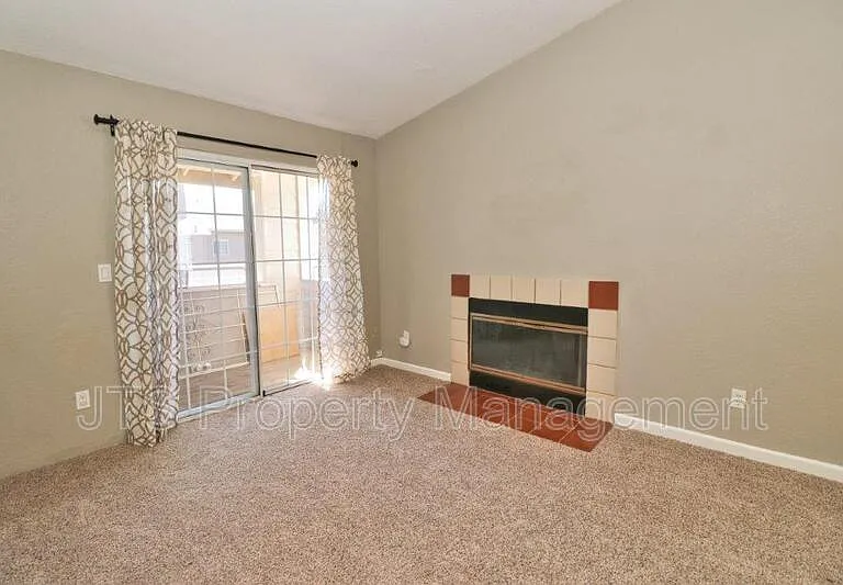 11150 Trinity River Dr #122 — Photo 11
