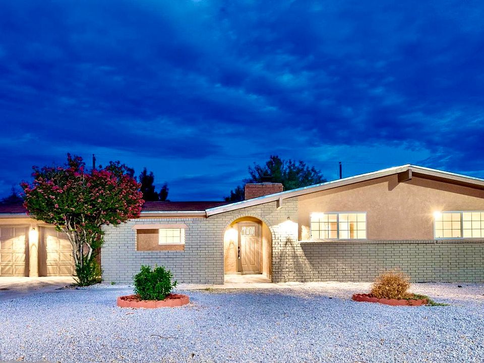 1st image of 1050 Jasmine Dr