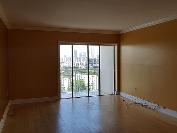 3rd image of 400 Kings Point Dr APT 1429