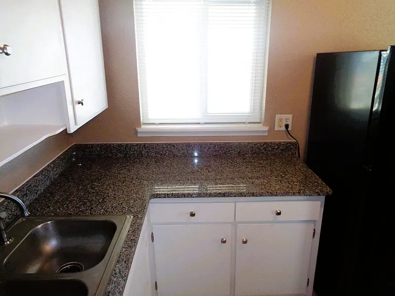 8724 Polaris St — Photo 10