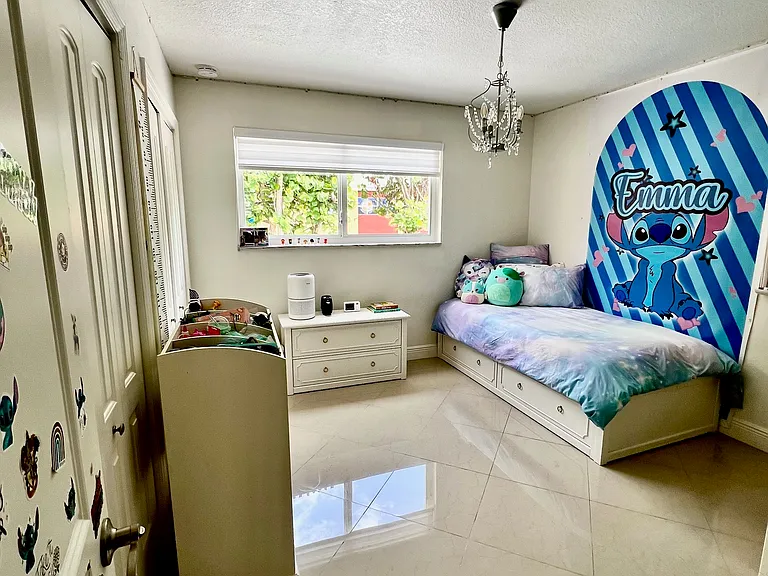 8049 SW 150th Ave — Photo 17