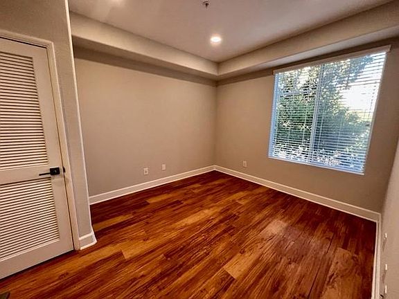 5th image of 5554 W 6th St #3113