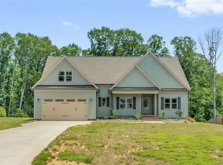 427 Wild Fern Ln, Reidsville, NC 27320
