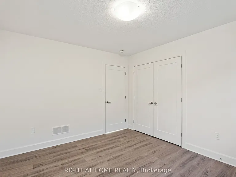 2 Welch Ct — Photo 20