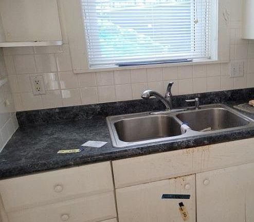 4th image of 8260 Glen Echo Dr