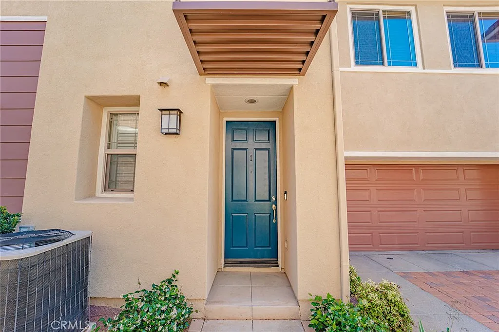 Building Photo - 12444 Benton Dr #1