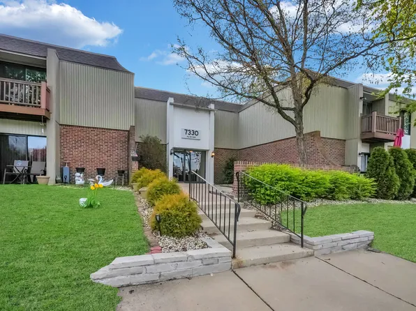7330 Fairview Ave APT 104, Downers Grove, IL 60516