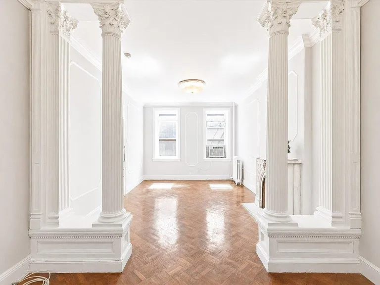 1034 Park Ave #2 — Photo 6