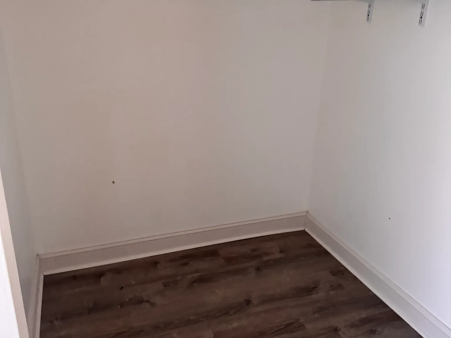 2 bed, $1,600 — Photo 4