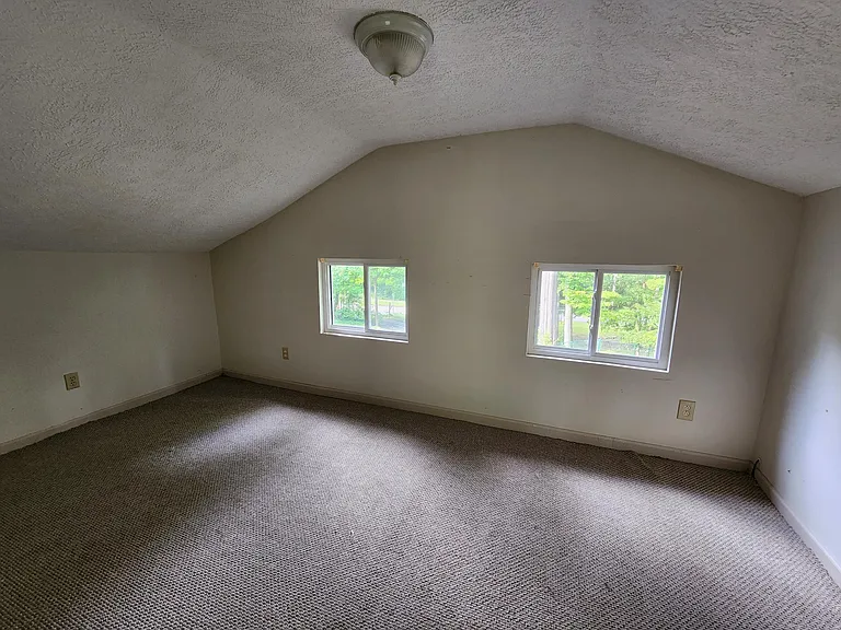 286 W Grace St — Photo 12