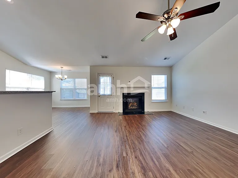 129 Charlesfort Way — Photo 7