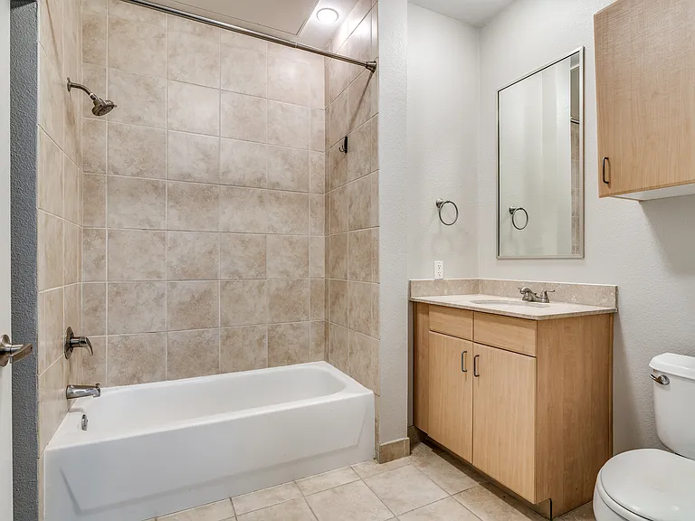 6923 Sumner St #70-1 — Photo 11