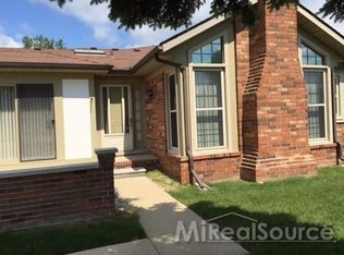 49331 Sheridan Ct, Shelby Township, MI 48315