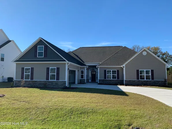 720 Atlantic Coast Lane, Jacksonville, NC 28546