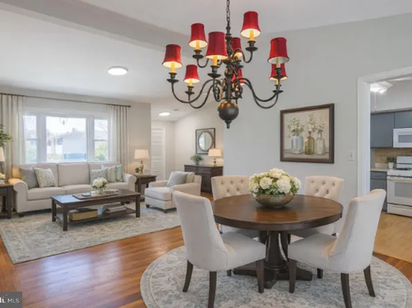 814 Woodglen Pl, Baltimore, MD 21208