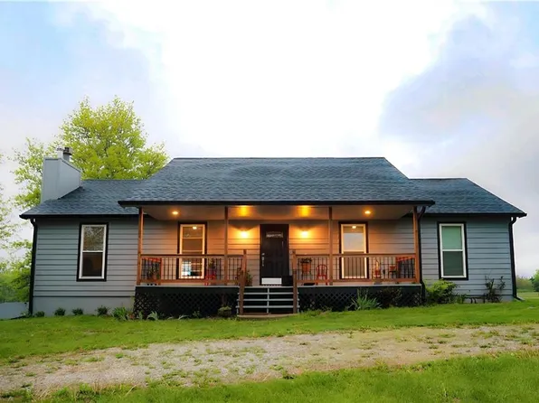 4570 Woodson Rd, Wellsville, KS 66092