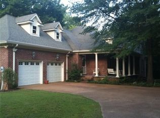 7705 Michael Dr, Lake Cormorant, MS 38641