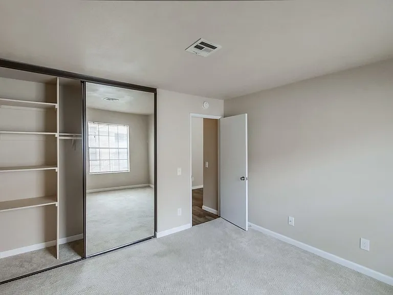 10331 Azuaga St #228 — Photo 16