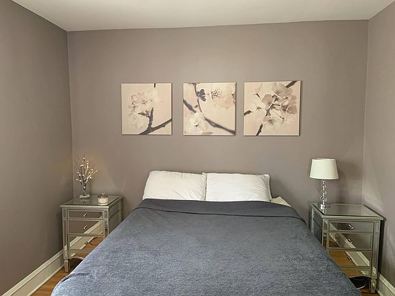 4th image of 6749 W Wrightwood Ave