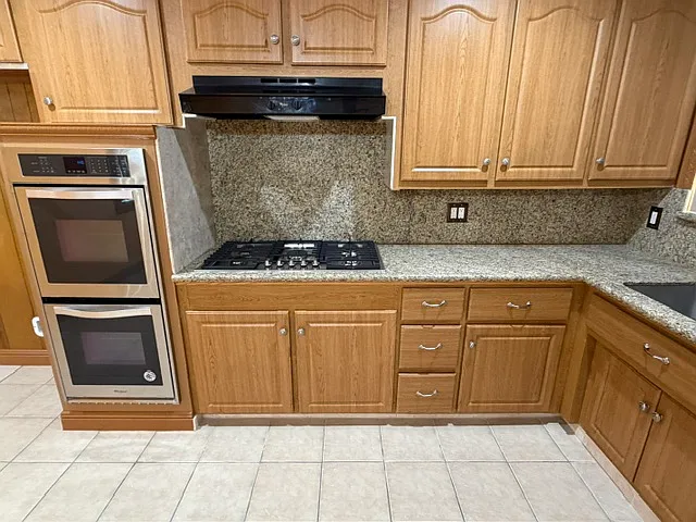 16040 Red Coach Ln — Photo 6