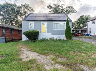 1075 Chopsey Hill Rd, Bridgeport, CT 06606