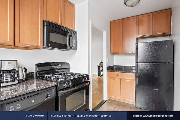 Rented by The Blueground | media 13