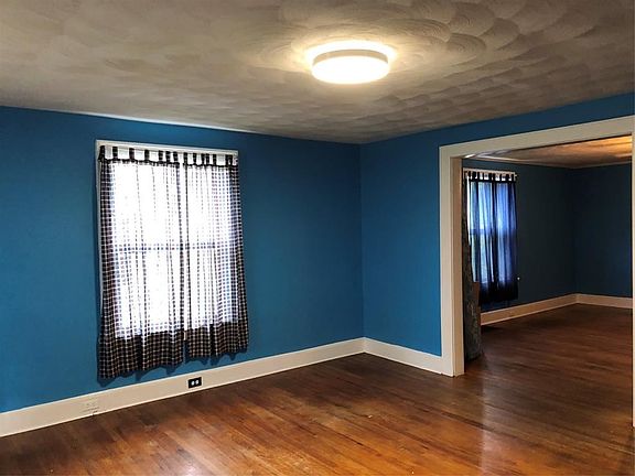 4th image of 800 Vestal Ln