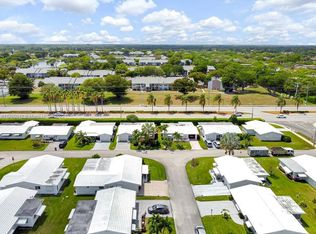 800 SW 24th St, Boynton Beach, FL 33426