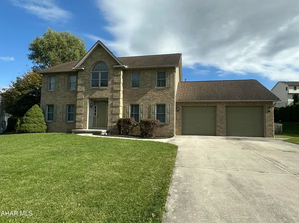 1123 Edgewood Dr, Duncansville, PA 16635