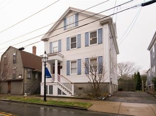 72 Thames St #2, Bristol, RI 02809