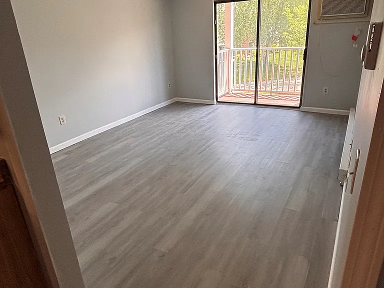 235 Lita Ln #235 — Photo 5