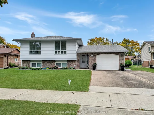 3170 Corry Cres, Niagara Falls, ON L2G 7G3